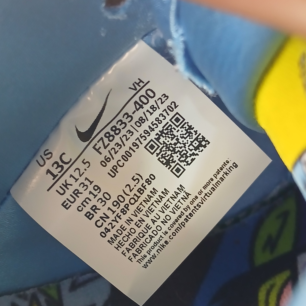 Nike SB Powerpuff Girls Bubbles Blue Dunks Kids Size 13c - Picture 15 of 16